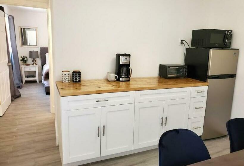 بنسيون Stylish & Newly Renovated Suites Near Las Olas