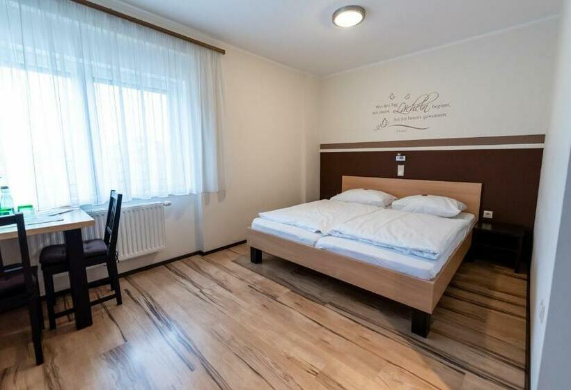 住宿加早餐  Gästehaus Moser