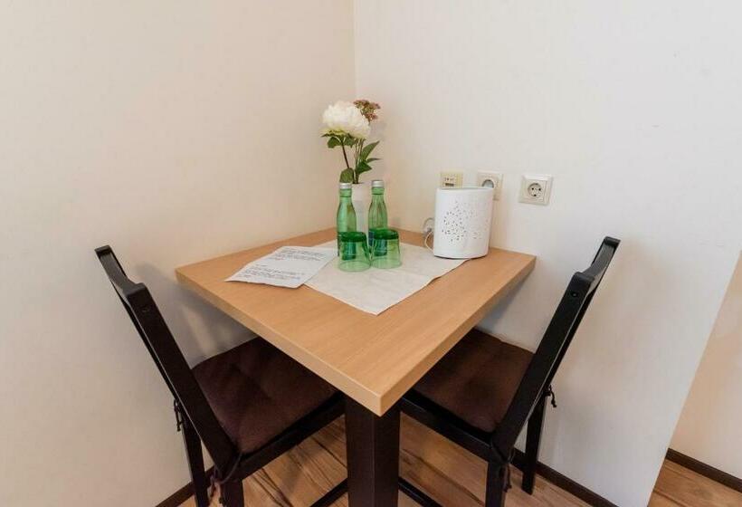 住宿加早餐  Gästehaus Moser