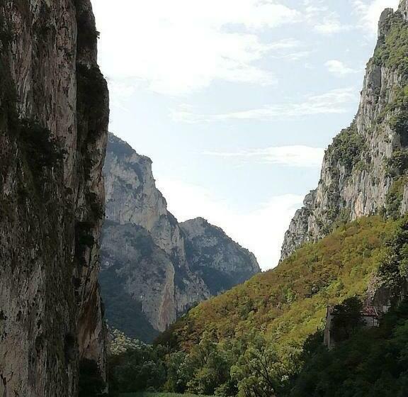 مبيت وإفطار La Corte Di Nonna Quercia