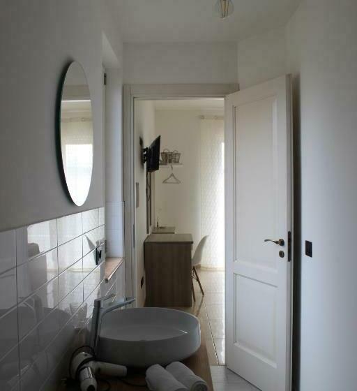 住宿加早餐  La Rinella