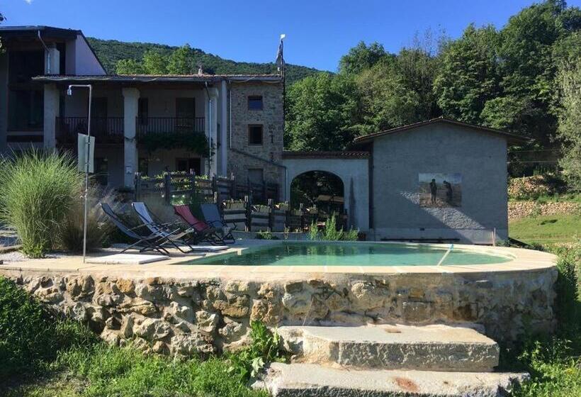 فندق Agriturismo Fattoria Togonegro