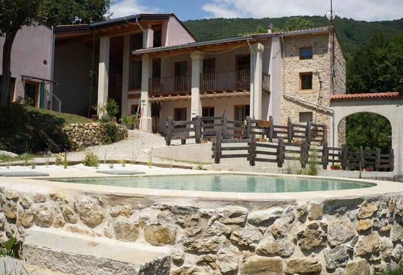 فندق Agriturismo Fattoria Togonegro