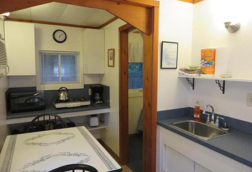 فندق Elmwood Motor Court