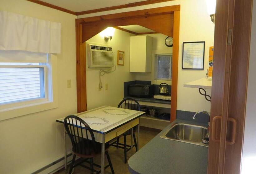 فندق Elmwood Motor Court