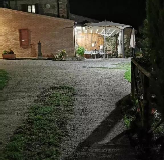 ホテル La Vecchia Camera