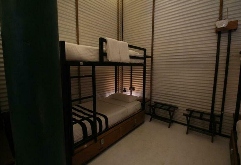 Lost & Found Hostels Mandaramnuwara