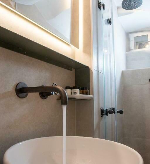 膳宿费 Enjoy Boutiques