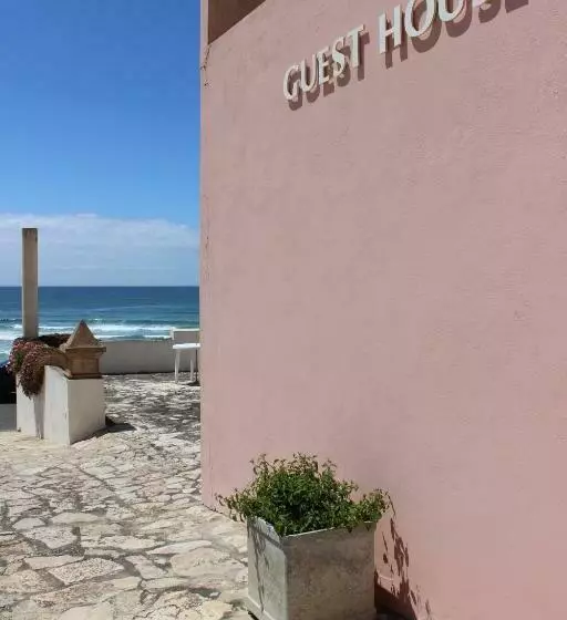 ペンション O Facho Guest House