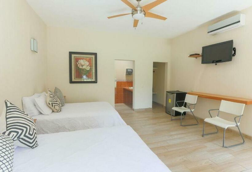 فندق Habitaciones Lucero 4