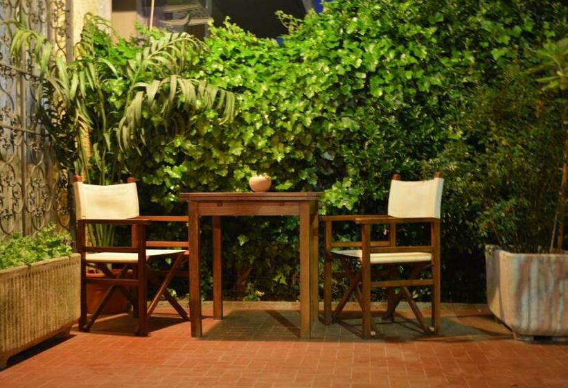 پانسیون A Pochi Passi Dal Mare