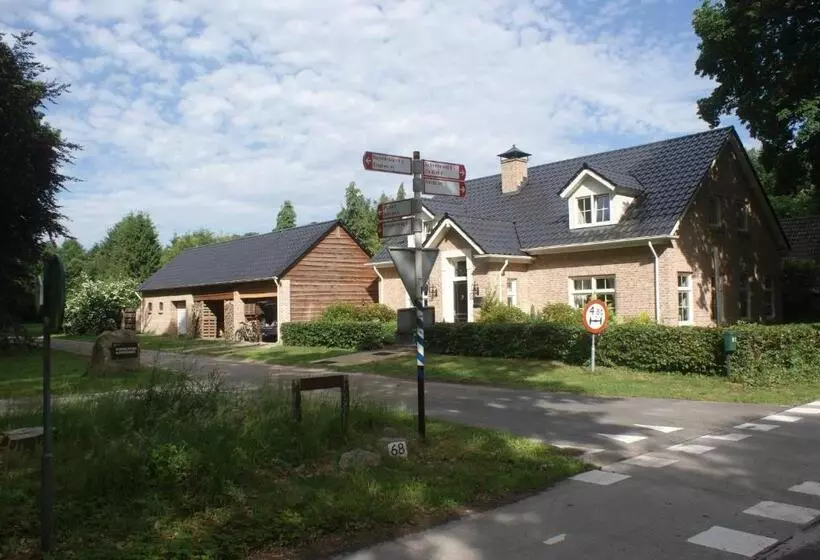 B&b Van Hunebed Naar Jullie Bed