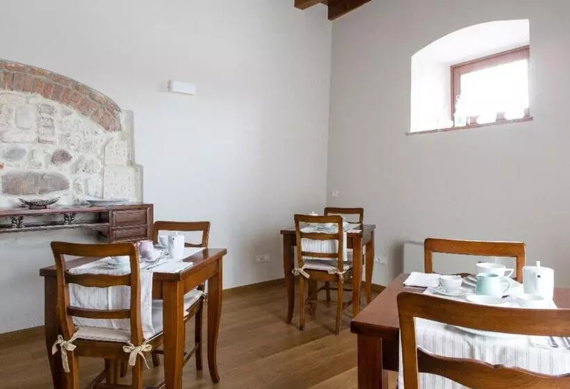 ベッドアンドブレックファースト Corte Castello