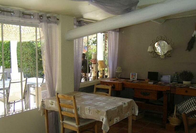 مبيت وإفطار Mas La Provence