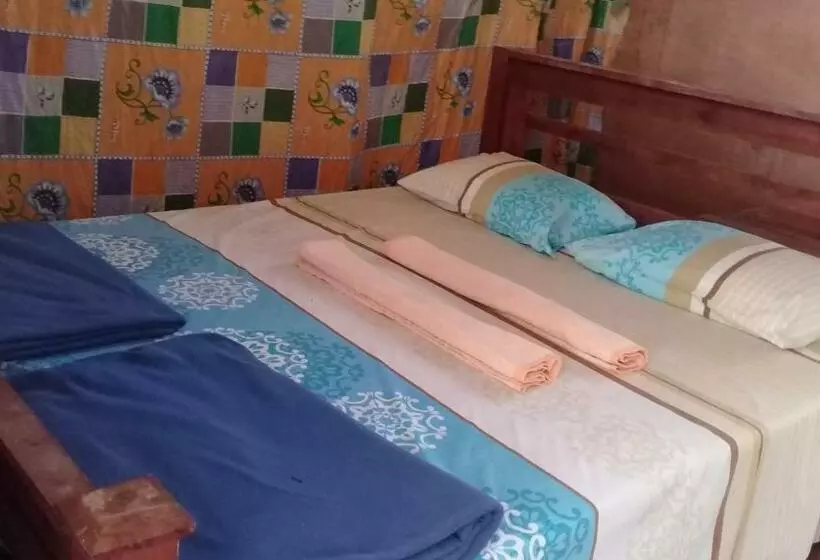 Aamiaismajoitus (B&B) Village Garden Inn