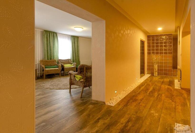 فندق Granit Smrekovica