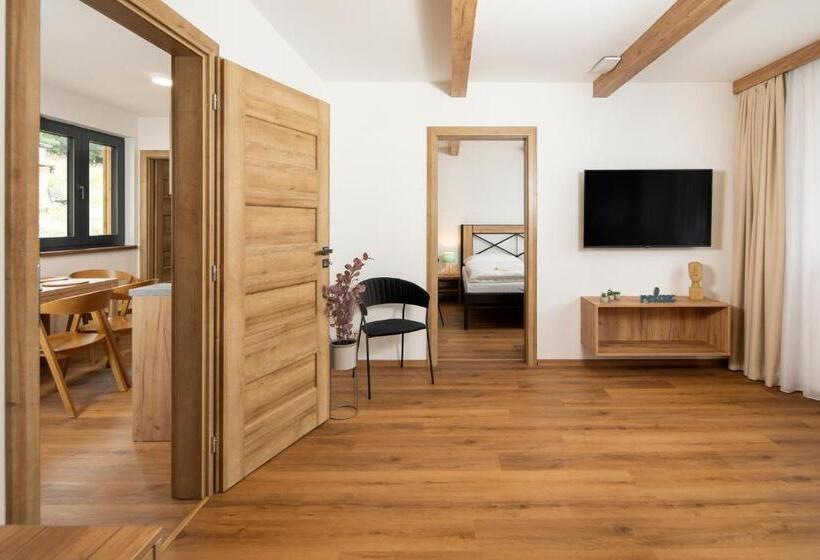 فندق Granit Smrekovica