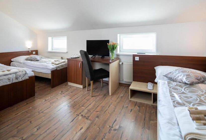 فندق Granit Smrekovica