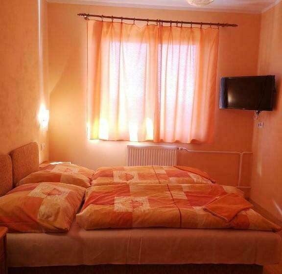 בית מלון כפרי Penzión Pod Barancom