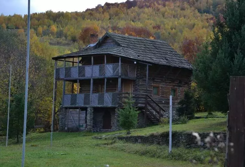 ホテル Perlyna Krasiyi