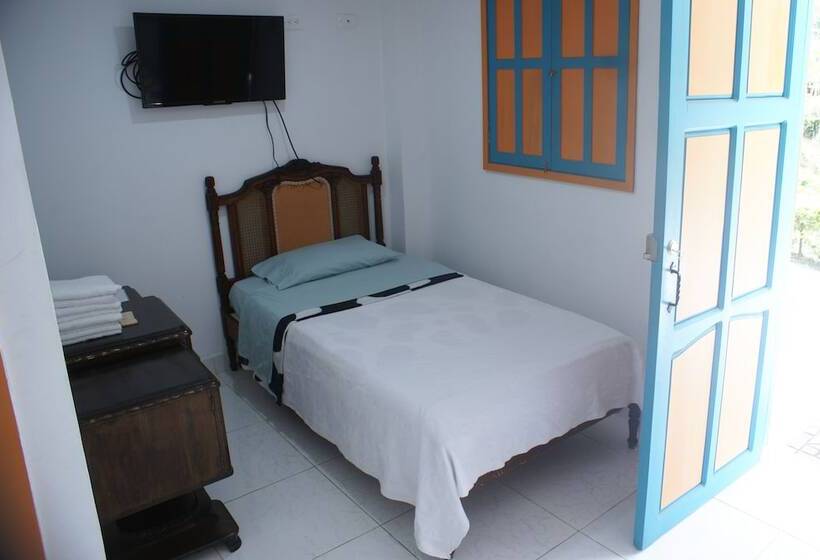پانسیون Hostal Campestre El Santuario
