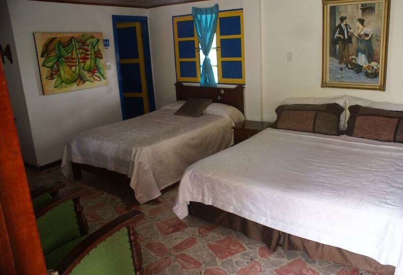 پانسیون Hostal Campestre El Santuario