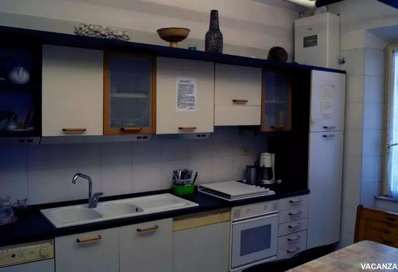 تختخواب و صبحانه Al Pantheon Con Thomas Mann