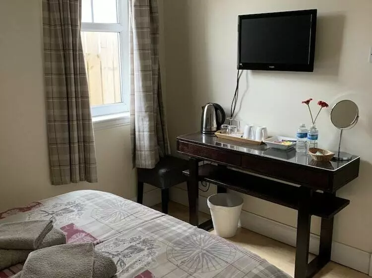 Хостел Acer Lodge Guest House