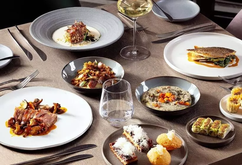 Hotel Am Steinplatz, Autograph Collection