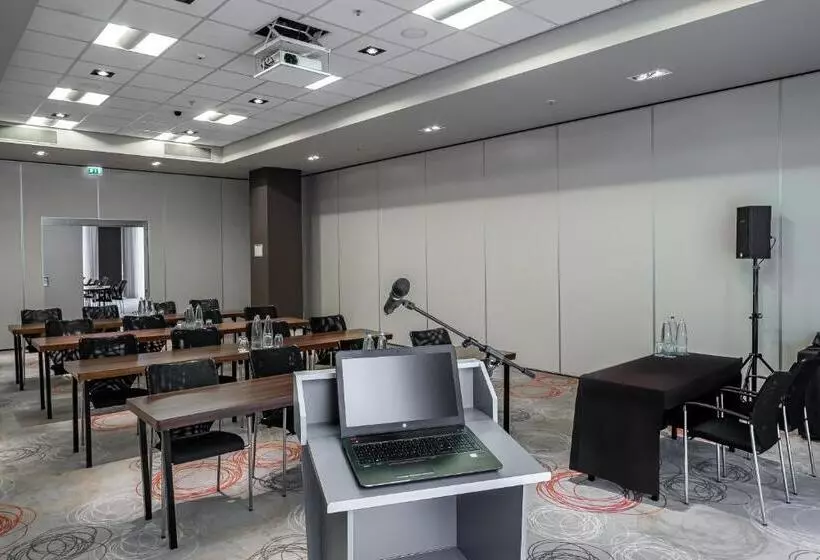 Hotel Holiday Inn Amsterdam Arena Towers, An Ihg