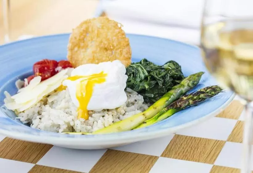 Hotel Holiday Inn Amsterdam Arena Towers, An Ihg