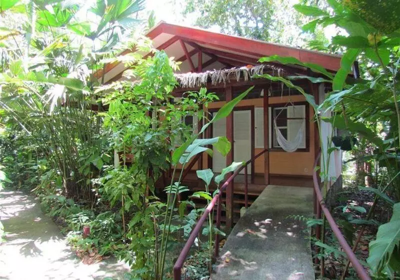 فندق Namuwoki Lodge