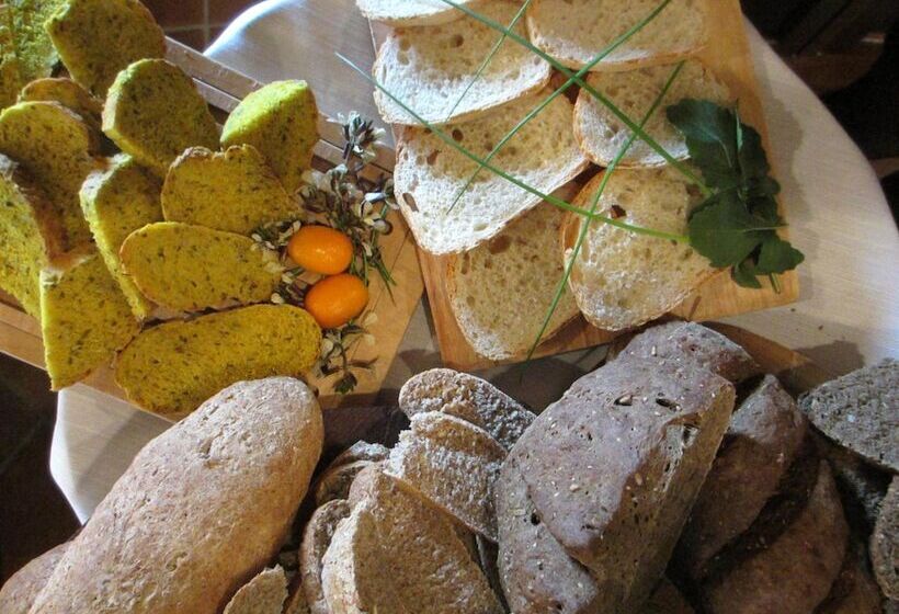 فندق ريفى Agriturismo Il Felciaione