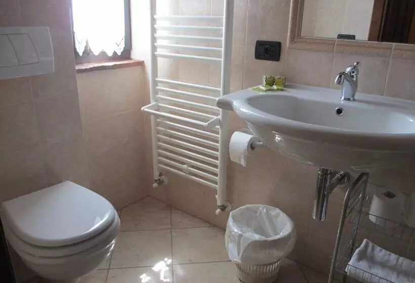 Kır Oteli Agriturismo Il Felciaione