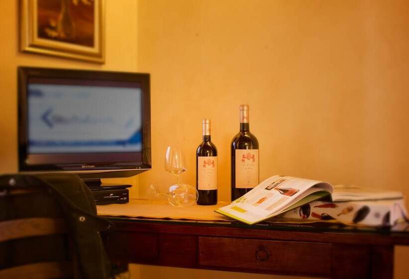 فندق ريفى Agriturismo Il Felciaione