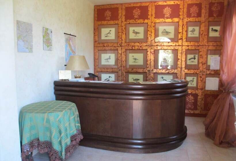 فندق ريفى Agriturismo Il Felciaione