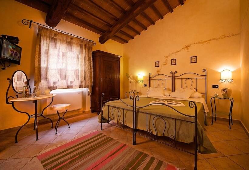 فندق ريفى Agriturismo Il Felciaione