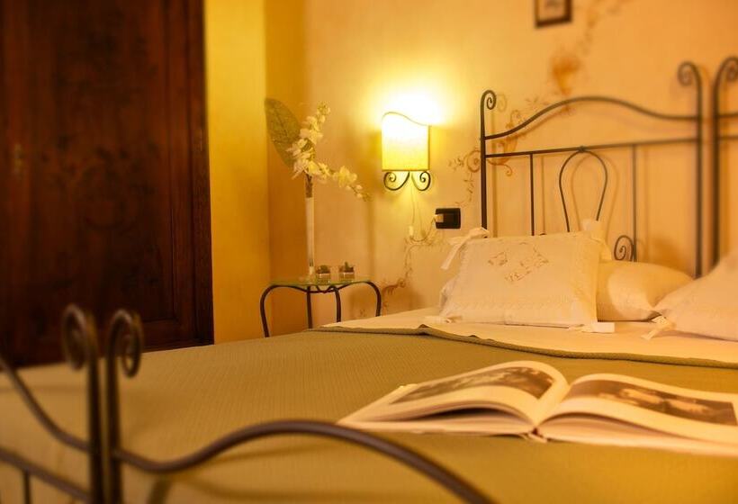 فندق ريفى Agriturismo Il Felciaione