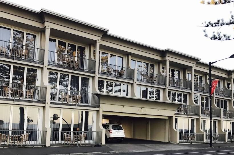 فندق The Nautilus