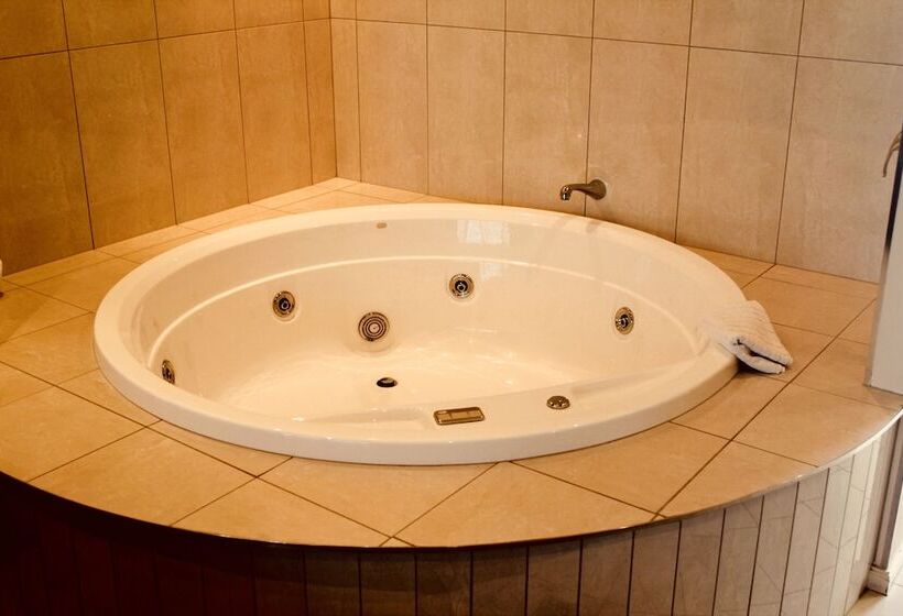 فندق The Nautilus