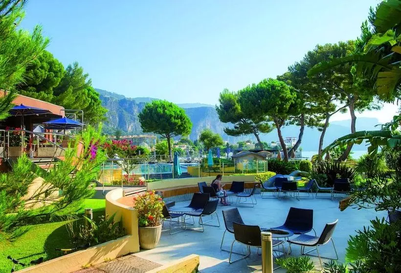 בית מלון כפרי Vacances Bleues Delcloy