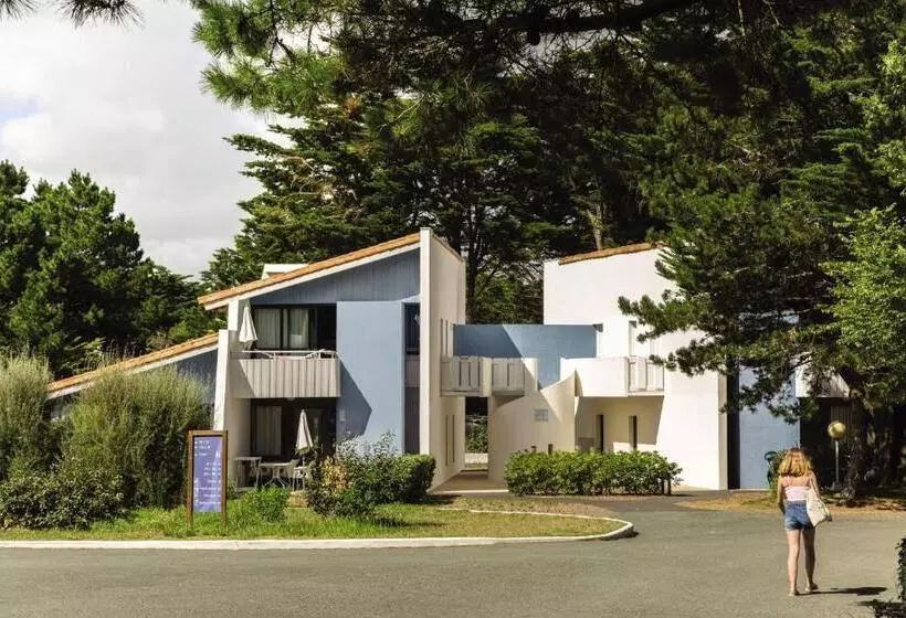 住所  Belambra Clubs Saint Jean De Monts   Les Grands Espaces