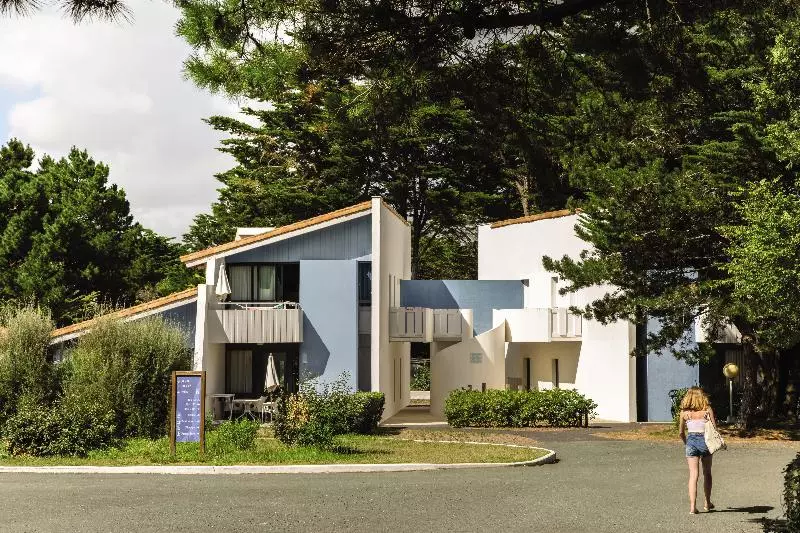 住所  Belambra Clubs Saint Jean De Monts   Les Grands Espaces