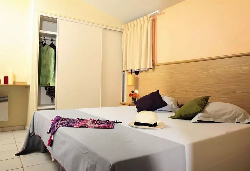 اقامتگاه Belambra Club Les Lauriers Roses