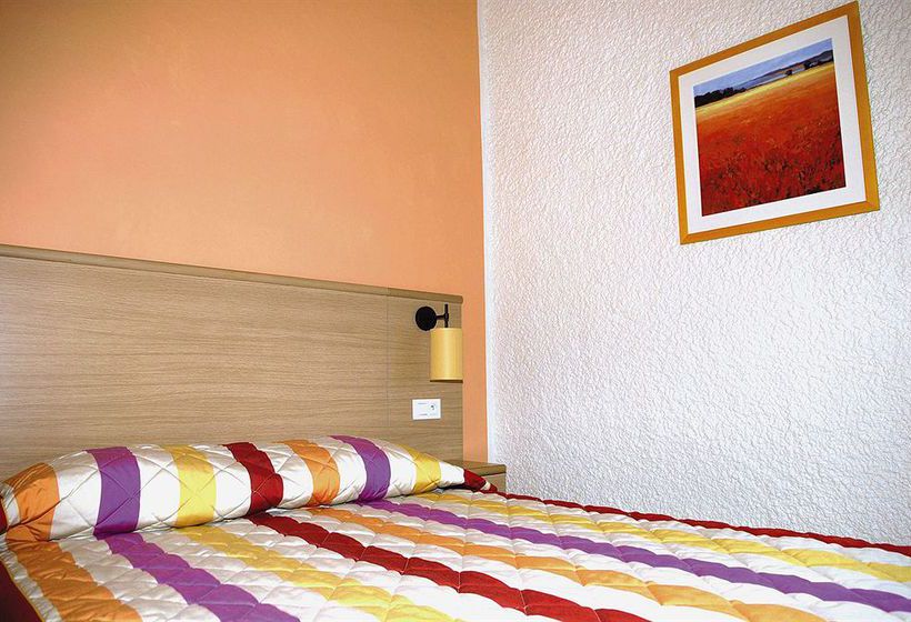 اقامتگاه Belambra Club Les Lauriers Roses