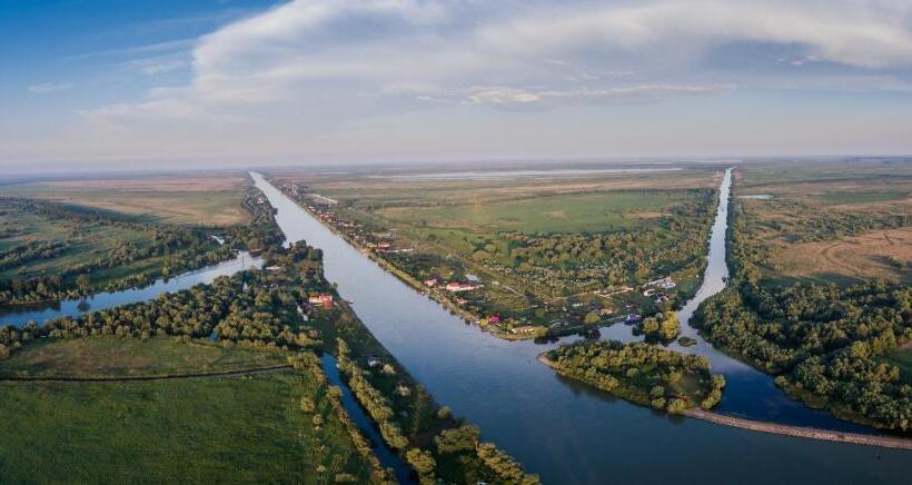 Bed and Breakfast Cherhana Resort