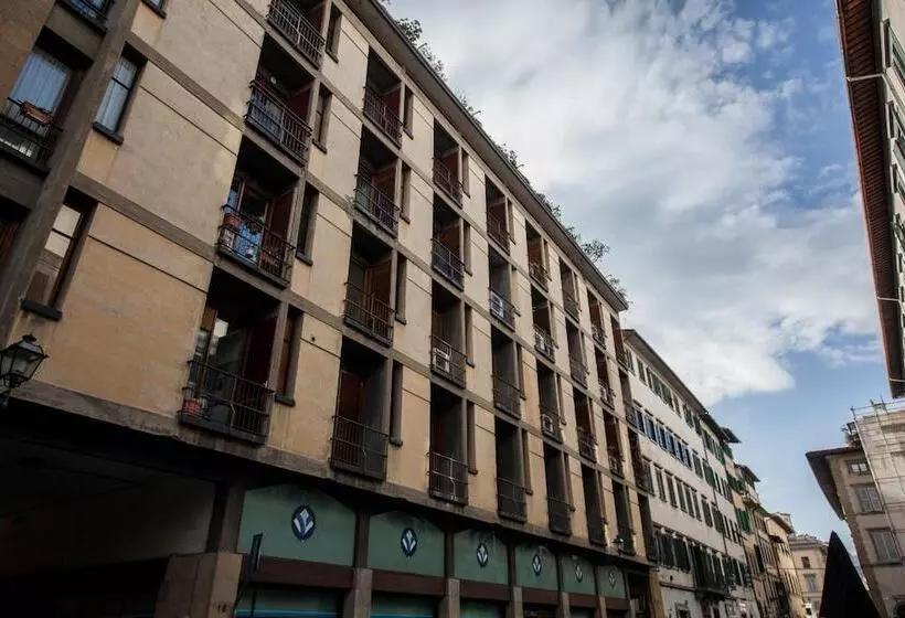 تختخواب و صبحانه A Teatro