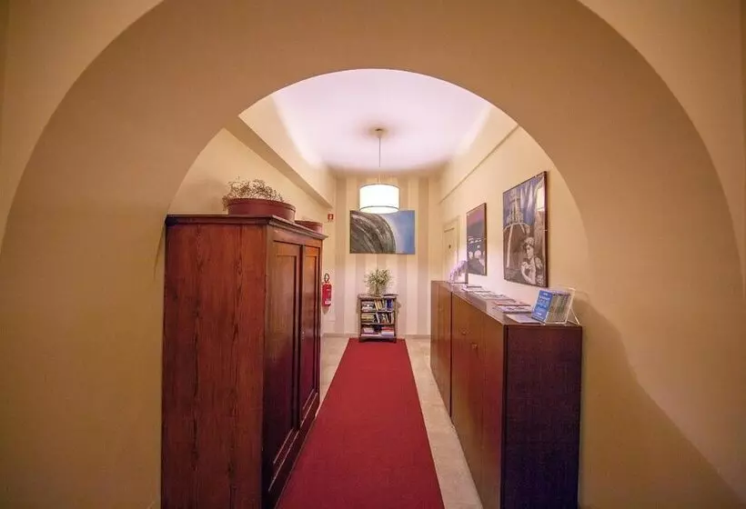 تختخواب و صبحانه A Teatro