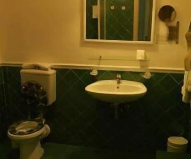 تختخواب و صبحانه A Teatro