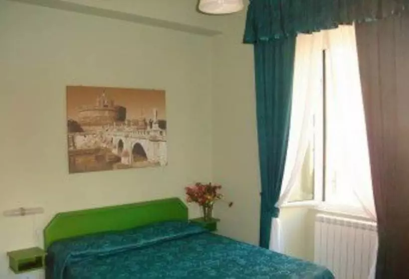 تختخواب و صبحانه La Dolce Vita Romana